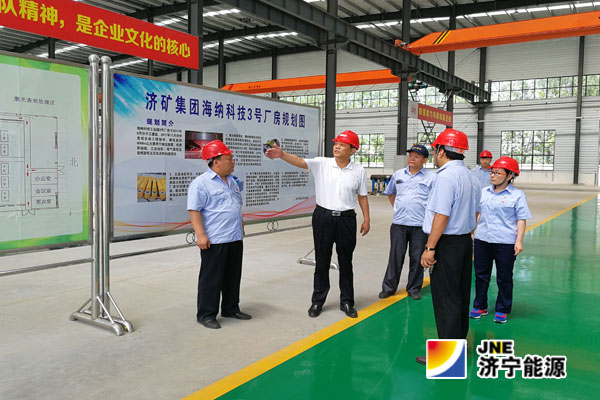 张广宇在海纳科技公司调研指导工作时指出：上规模提档次、创品牌创效益，全方位打造精品工区、实现现代化流水线作业