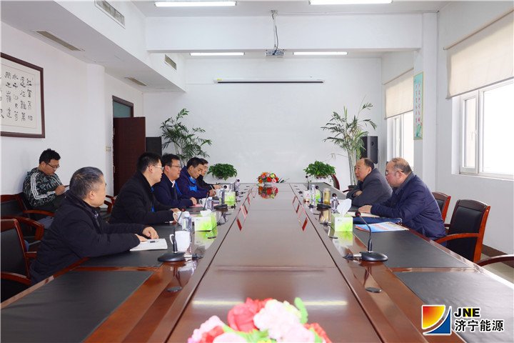 1549937863676330.jpg 2019年2月11日,鲁西监察分局副局长肖自义阳城煤电检查指导工作.jpg