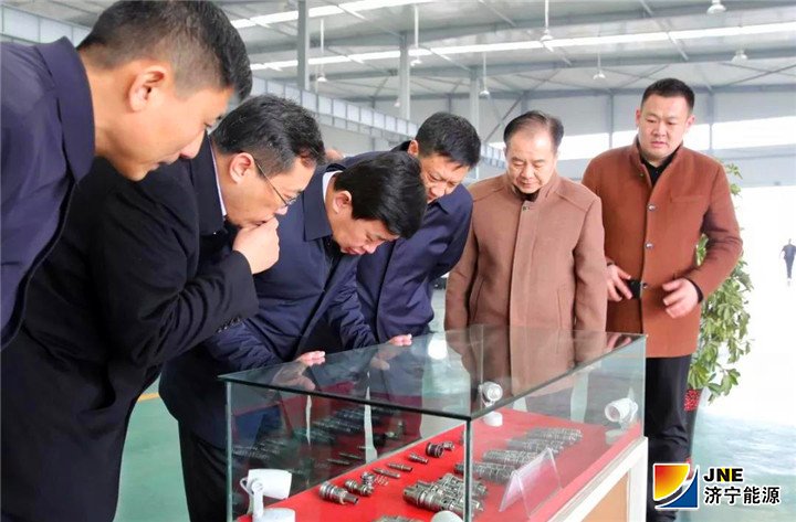 1551341641454243.jpg 2019年2月26日,张百顺到落陵盛源公司现场巡查指导工作02(孙兴华).jpg