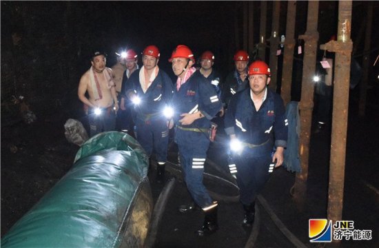 张广宇带队到霄云煤矿检查指导矿井复产工作