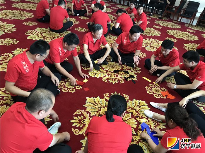 1563844389129387.jpg 2019年7月20日,安居煤矿强化执行力培训 促“落实”植地生根2(陈晨摄).jpg