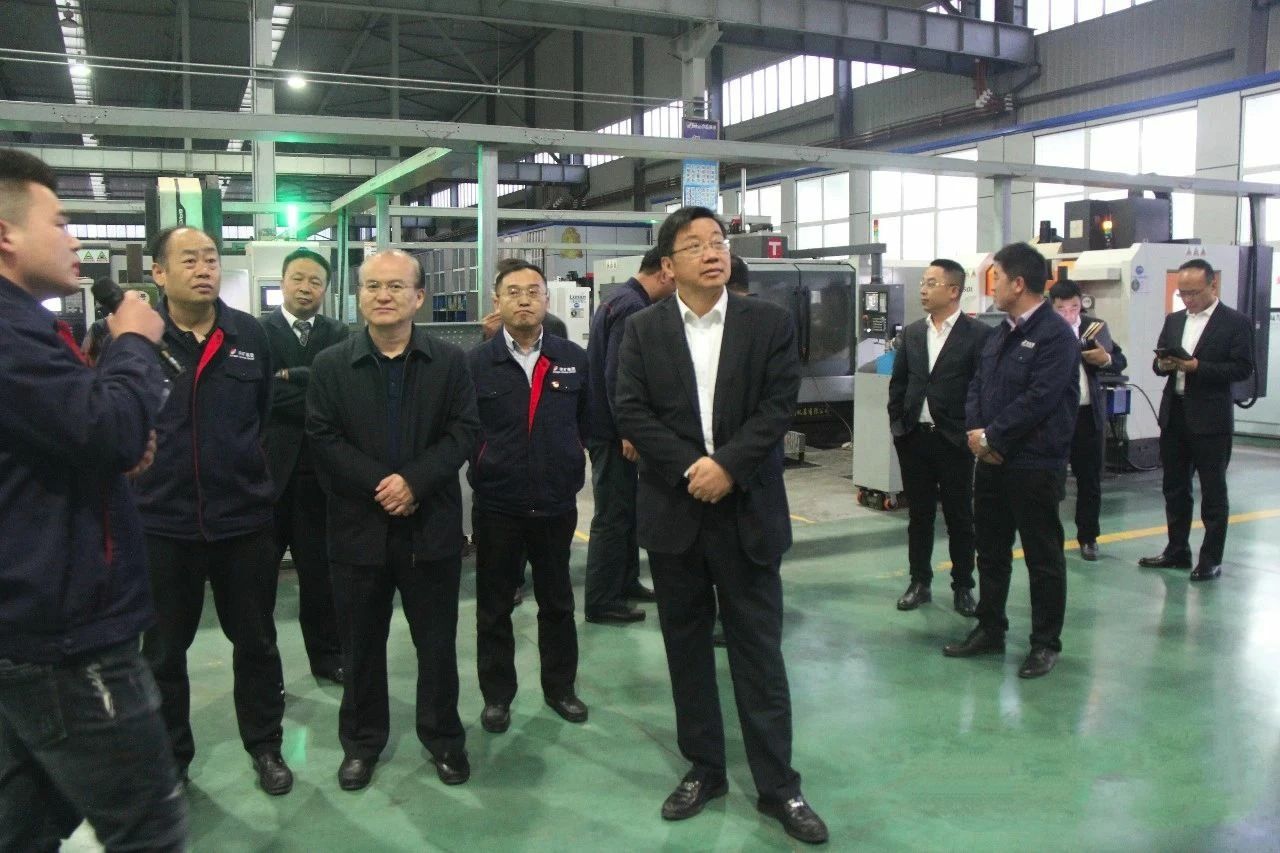 1604470706330066.jpg 向家雨一行到海纳科技公司、盛源公司参观调研2.jpg