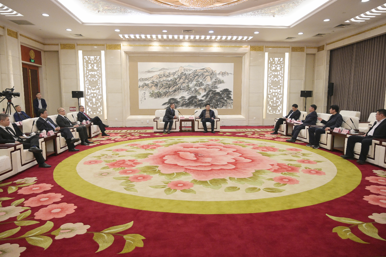 1606778549436744.jpg 集团公司与森达美海外(香港)公司签署合作协议5.jpg