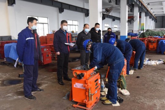 霄云煤矿：岗位竞聘显风采 激励职工共进步