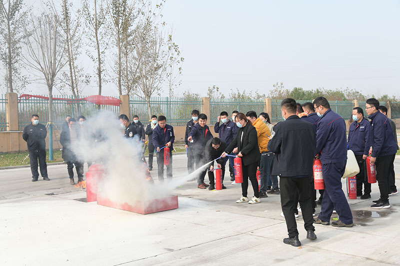 梁山港：梁山港开展2021年度消防安全演练（田光耀） (2).jpg