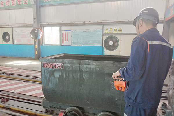 1654849866288226.jpg 新编号后的矿车.jpg