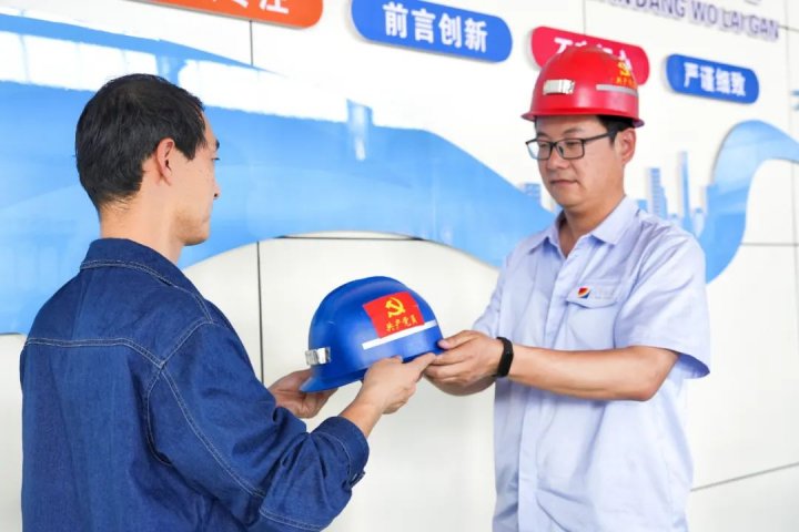 济宁能源各企业积极开展“三亮三比一争当”活动