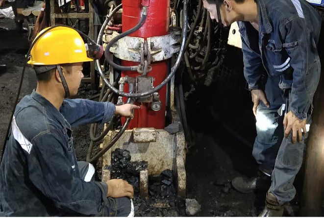 1695532747819540.png 640 (1).png