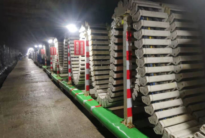 1695636670995712.png 640 (5).png