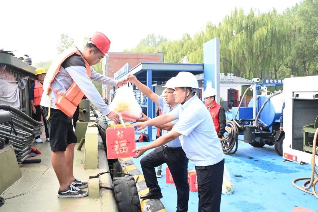 1696043502430231.jpg 640 (1).jpg