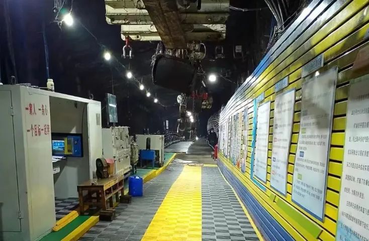 1696896742111697.jpg 640 (1).jpg