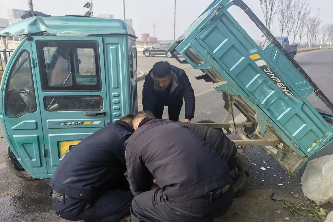 1704589238382595.jpg 640.jpg