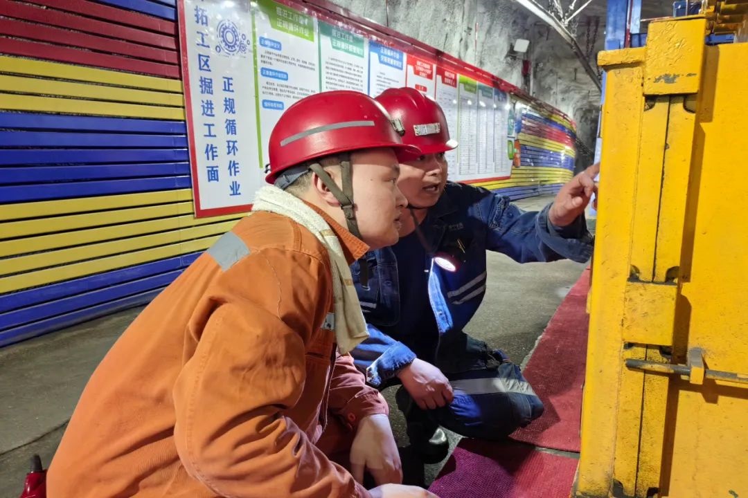 1713920222406220.jpg 002.jpg