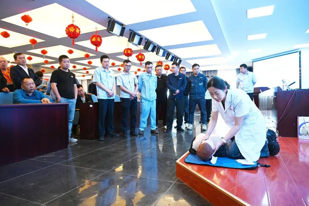 1746596997139147.jpg 004.jpg