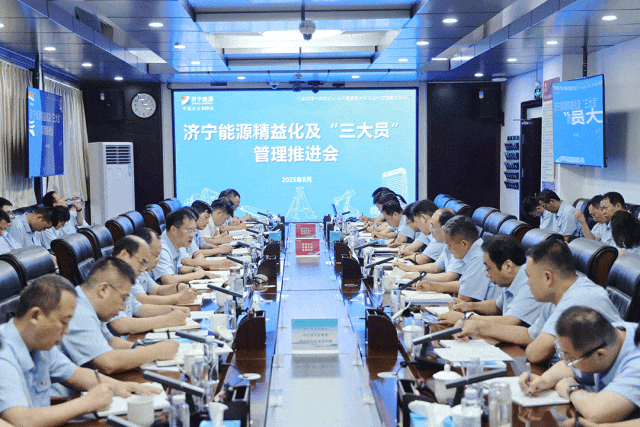 1754806986118888.gif 640.gif